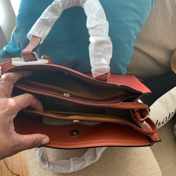 David Jones Paris - Picture 2 of 2